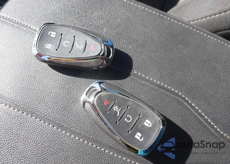 2023 Chevrolet Traverse Fwd Lt Cloth z USA, uszkodzony, nr VIN 1GNERGKW2PJ101459